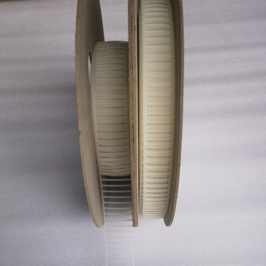粗带弹性胶钉：65mm 环保TPU 背卡包装胶针 工字型胶针 玩具绑定胶钉